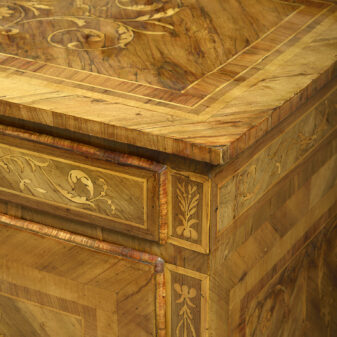 Late 18th century neo-classical inlaid walnut commode attributed to maggiolini