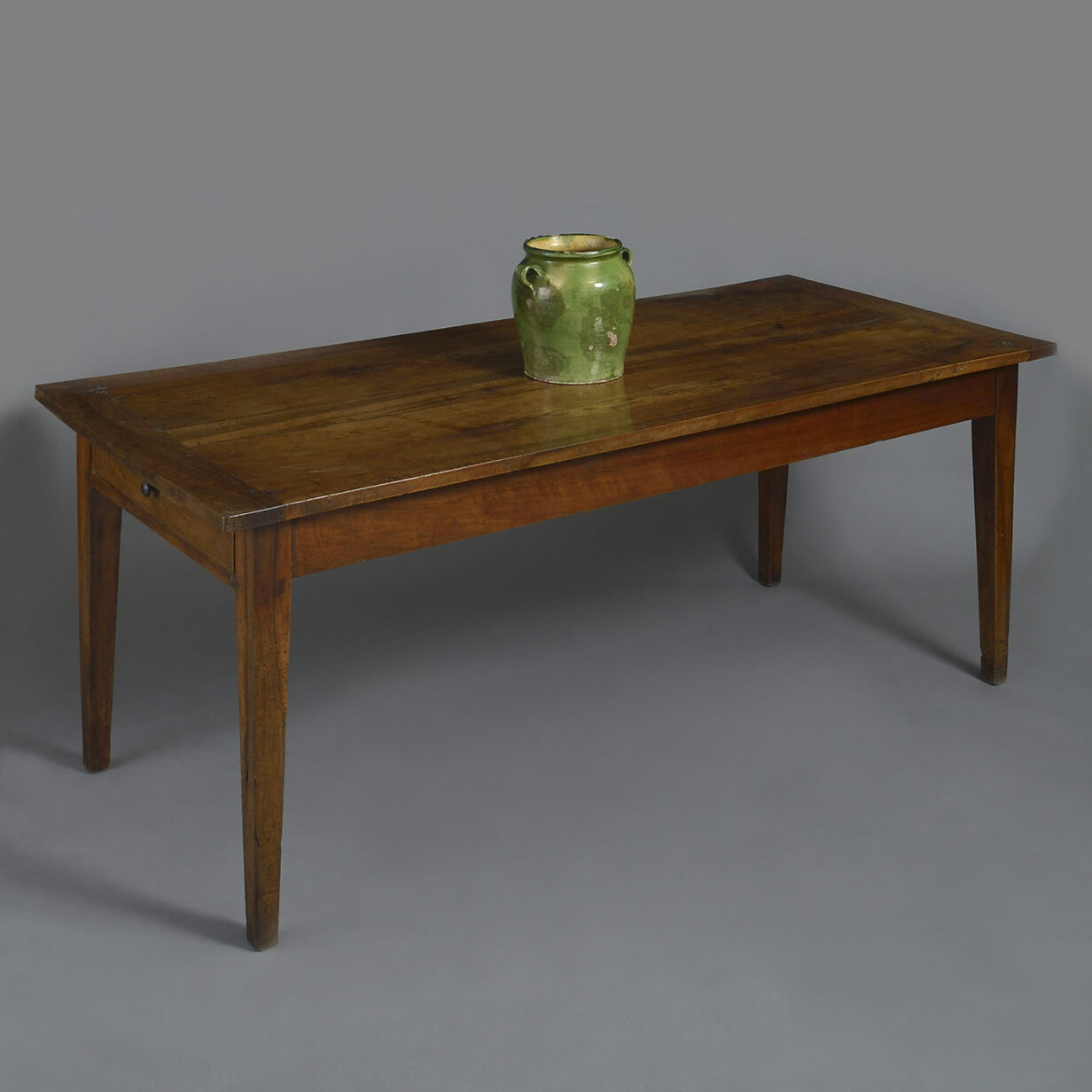 Late 18th century walnut farmhouse dining table