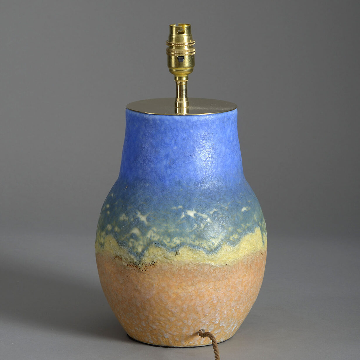 Art vase lamp