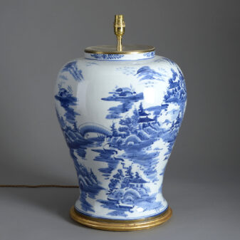 Blue and white vase lamp
