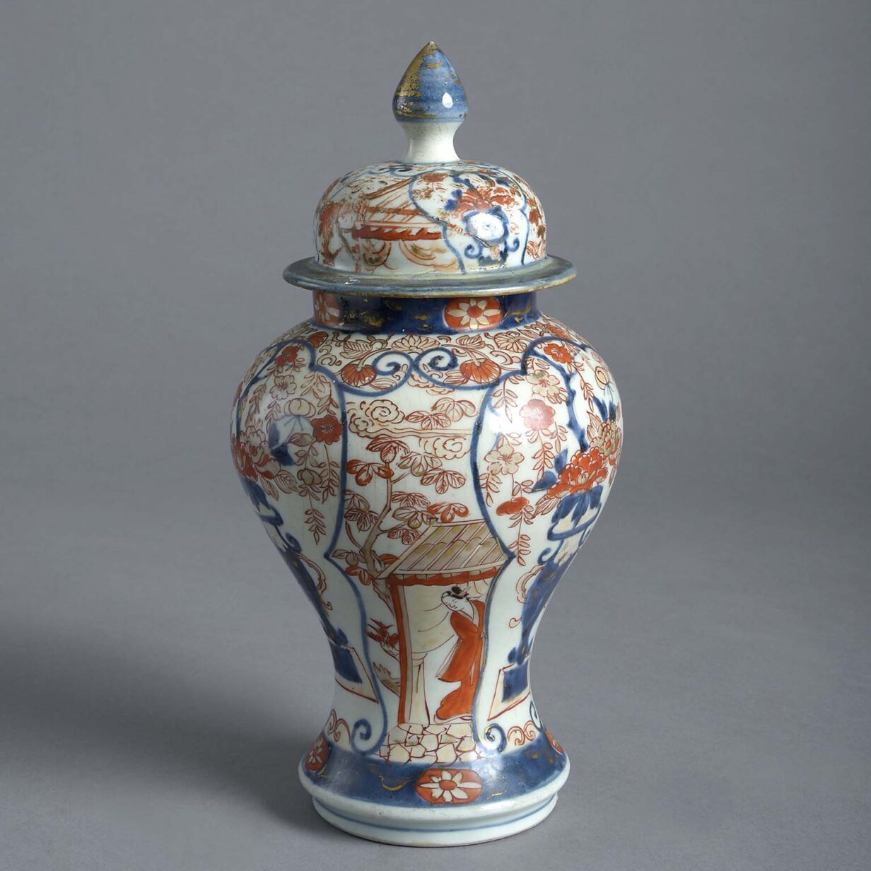 Small imari vase and cover