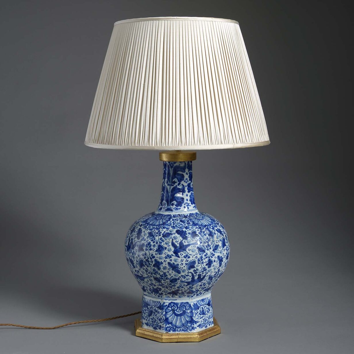 Delft lamp base
