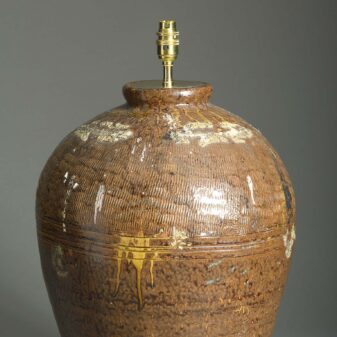 Chinese pottery vase lamp