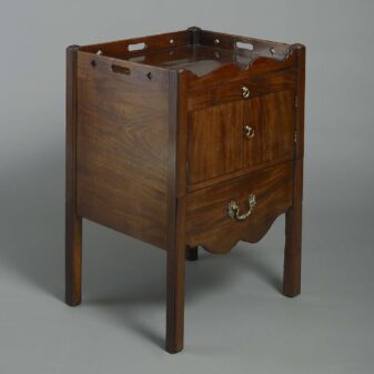 Pair of late 18th century george iii period mahogany bedside cabinets