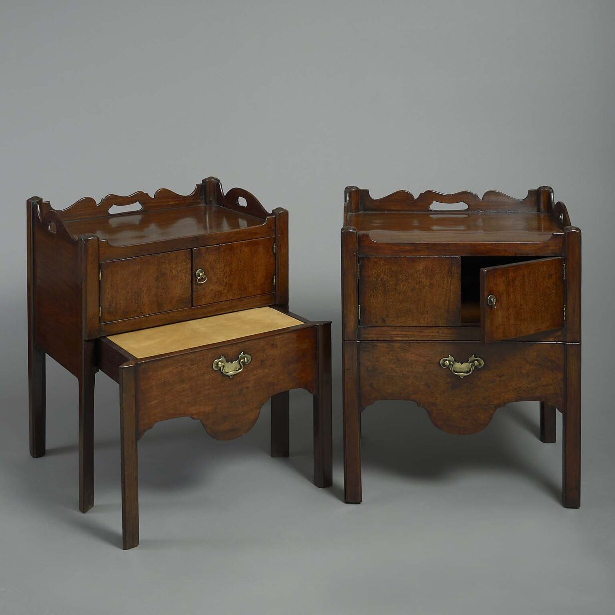 Pair of bedside cabinets