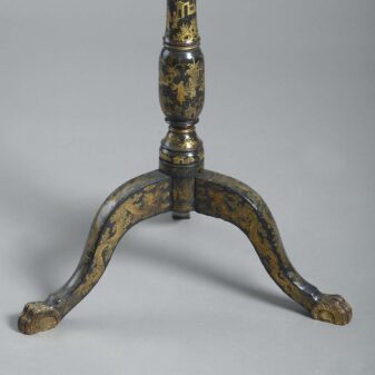Early 19th century chinese export black lacquer kettle stand