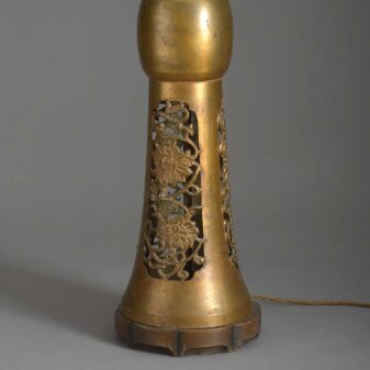 Gilt bronze beaker vase lamp