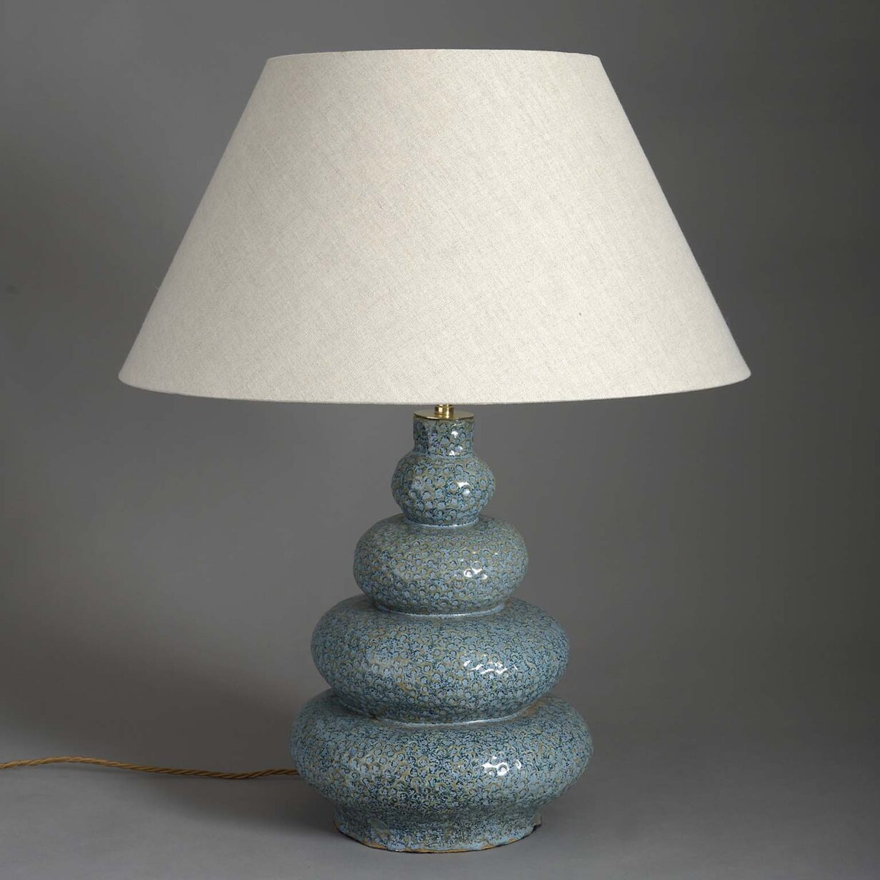 Blue glazed quadruple gourd lamp