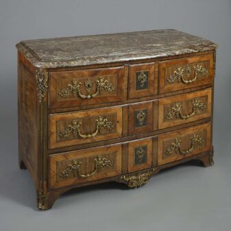 Fine early 18th century louis xiv period commode