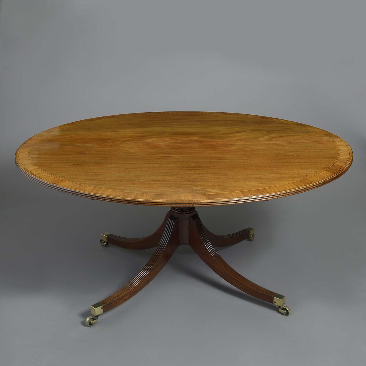 Late 18th century george iii period mahogany breakfast table