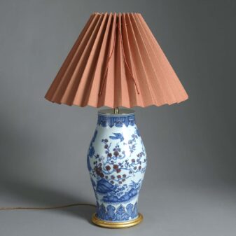 Republic period vase lamp