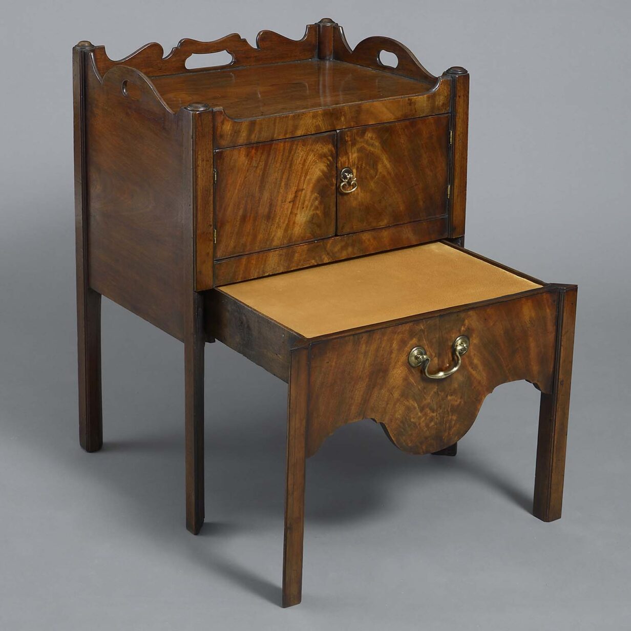 Pair of mid-eighteenth century george iii period mahogany bedside cabinets