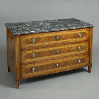 Louis xvi commode