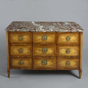 Louis xvi commode