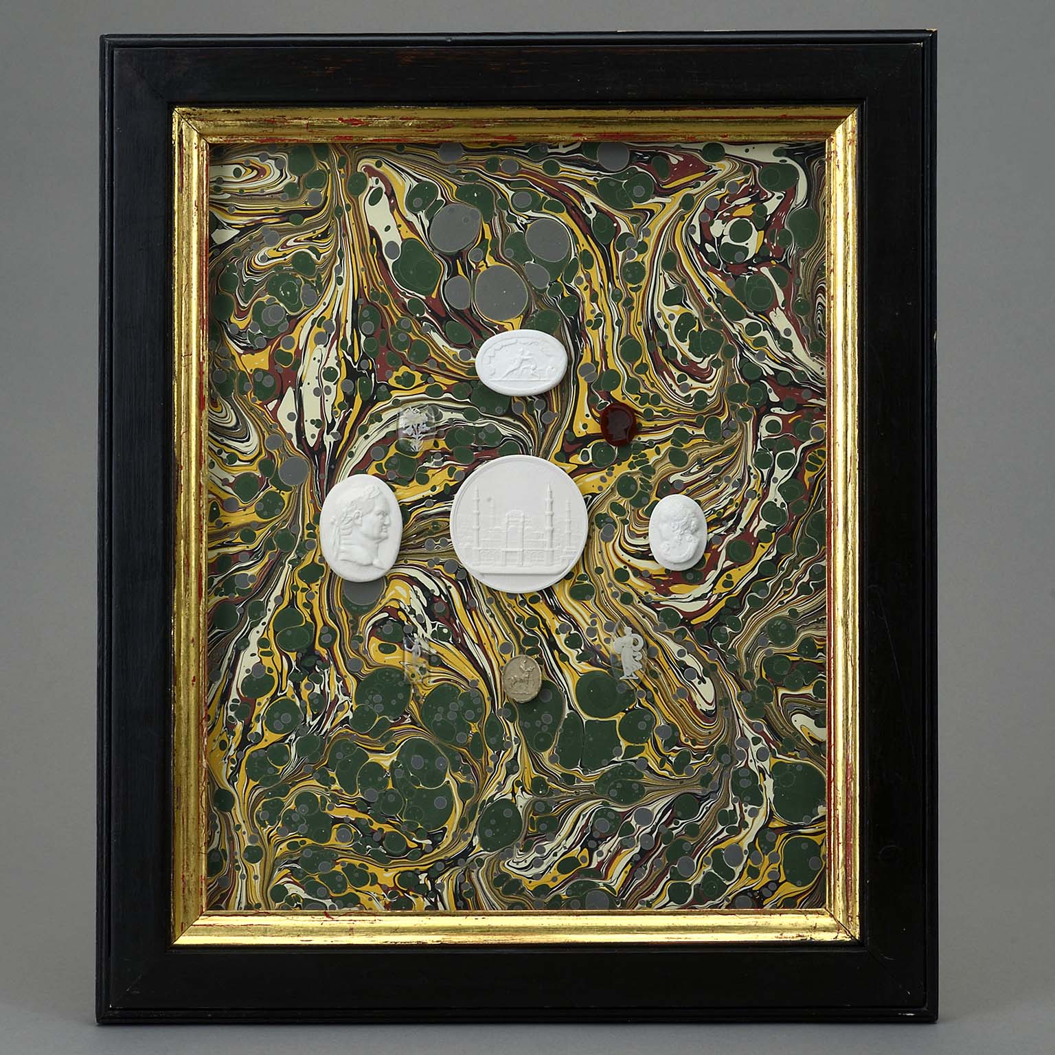 Pair of intaglio pictures Pair of intaglio pictures