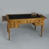 Directoire bureau plat