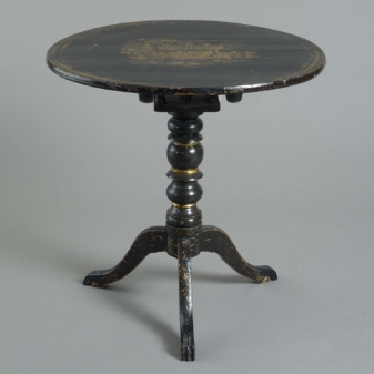 Antique chinese export lacquer tripod table