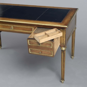 Louis xvi period bureau plat